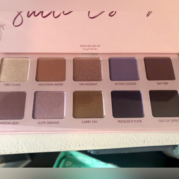 BNIB Wander Beauty eye shadow palette - Picture 2 of 2